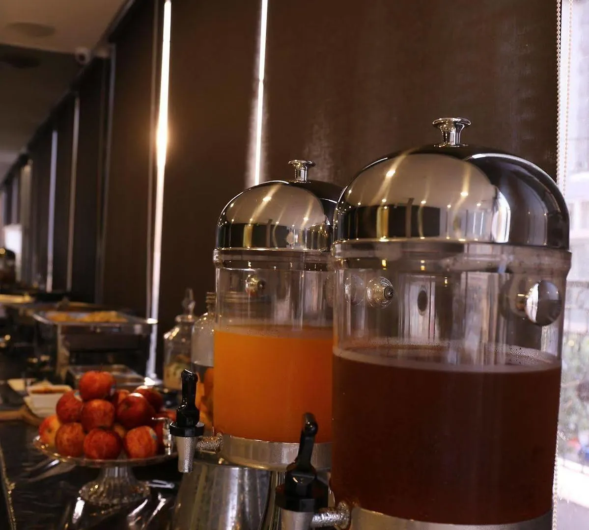 The Grand Jade Hotel Johor Bahru 2*,  Malaysia