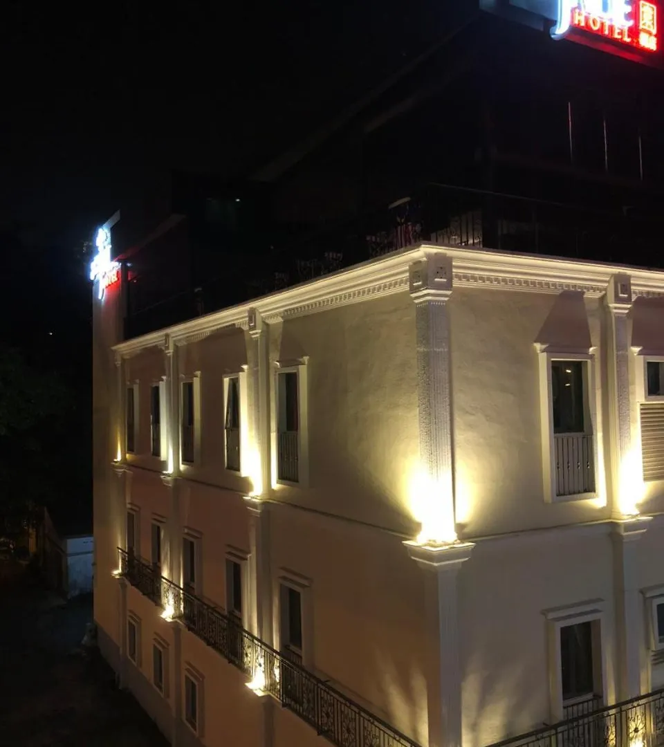 The Grand Jade Hotel Johor Bahru 2*,